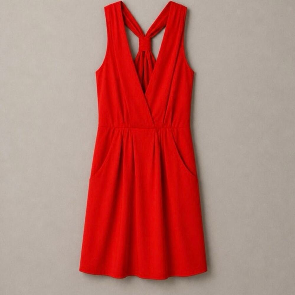 Greylin Red Silk Halter Dress Medium Twist Back Cocktail Party Wedding Guest